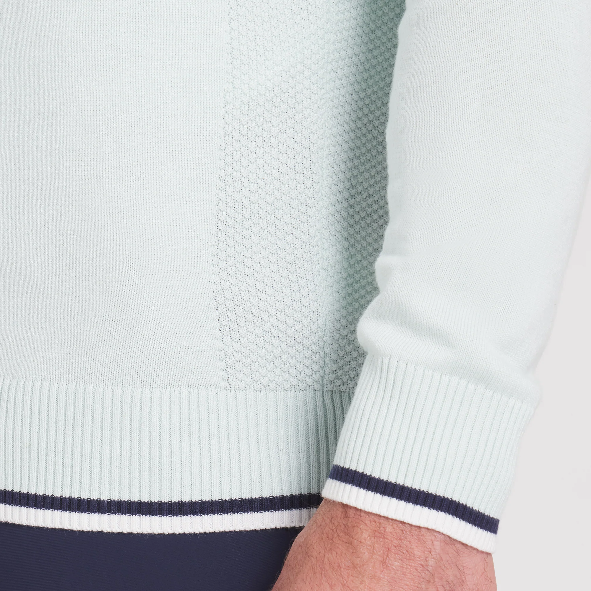 AP Knit Golf 1/4 Zip - Image 22
