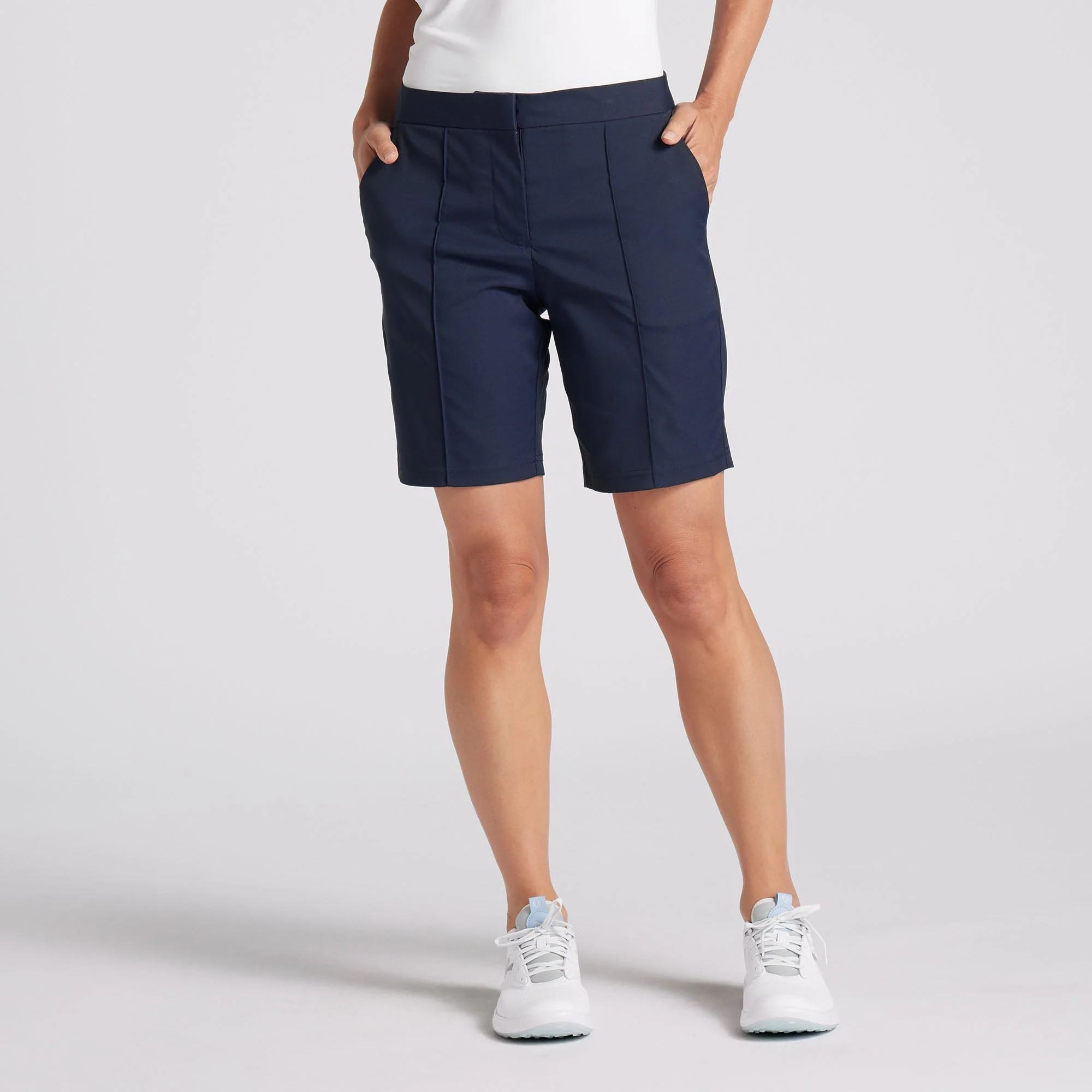 Women's Costa 8.5" Golf Shorts - Image 17