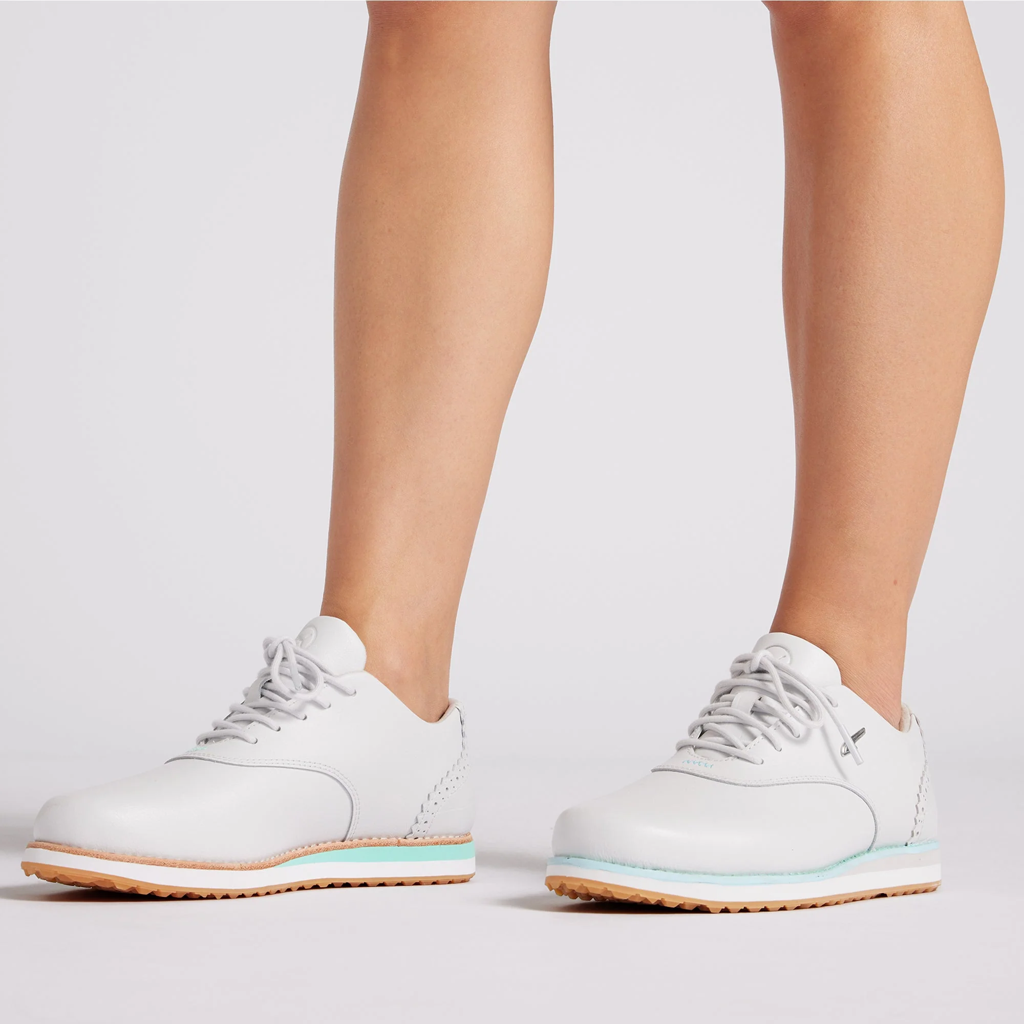 Women's AVANT Spikeless Golf Shoes - Image 22